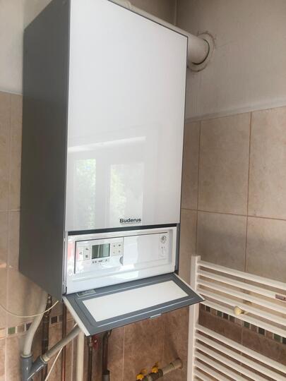 10a6b3e0-1009-446a-b7b0-84f682866fa6