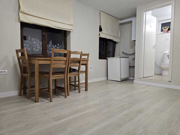 3275a8ba-e8cc-4263-a3a9-65e9ff28c5ef